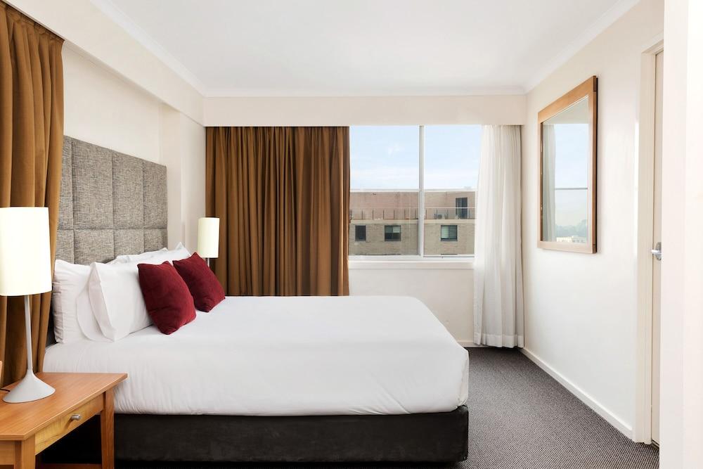 Mantra On Northbourne Aparthotel Κανμπέρα Εξωτερικό φωτογραφία