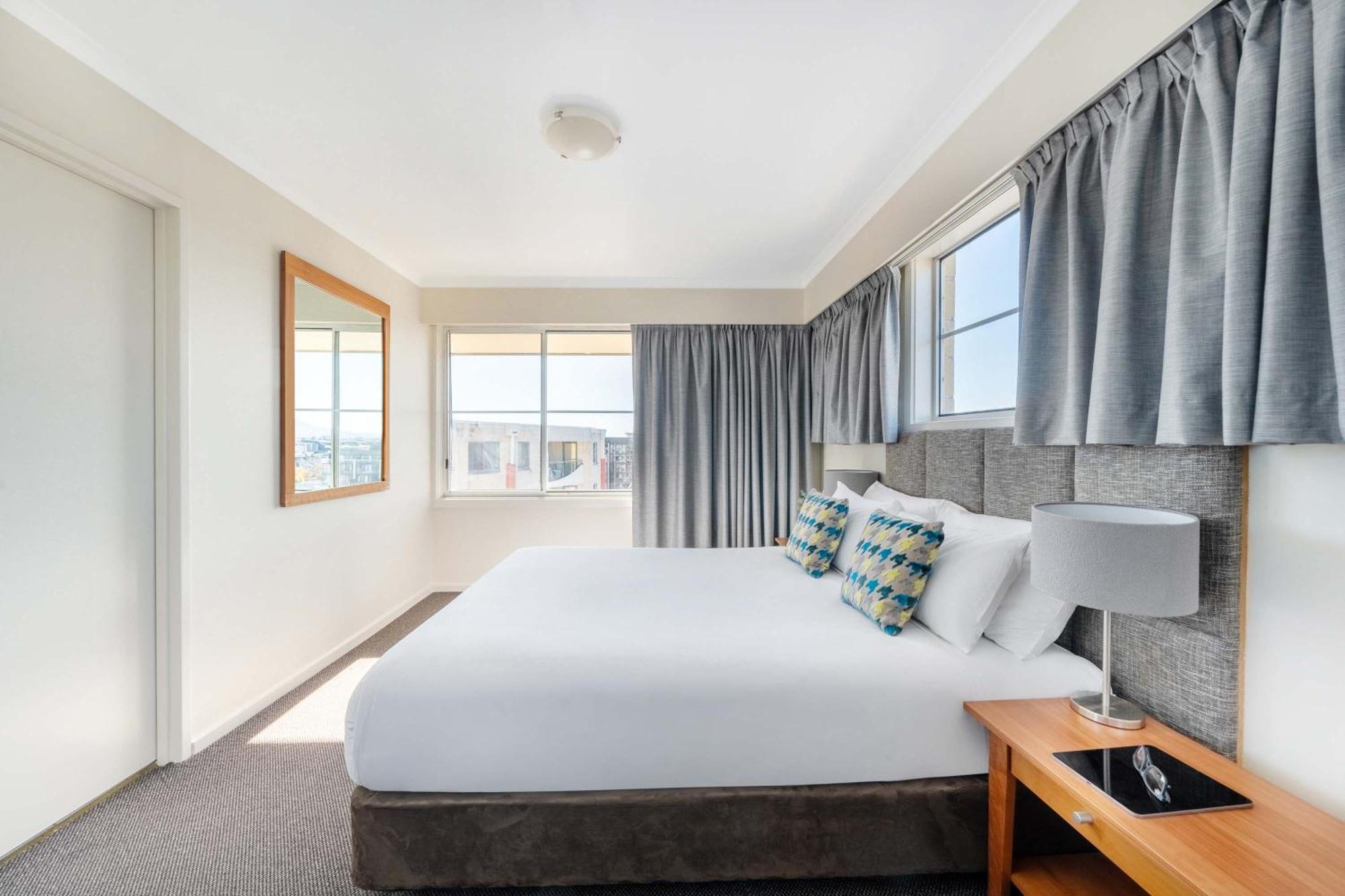 Mantra On Northbourne Aparthotel Κανμπέρα Εξωτερικό φωτογραφία